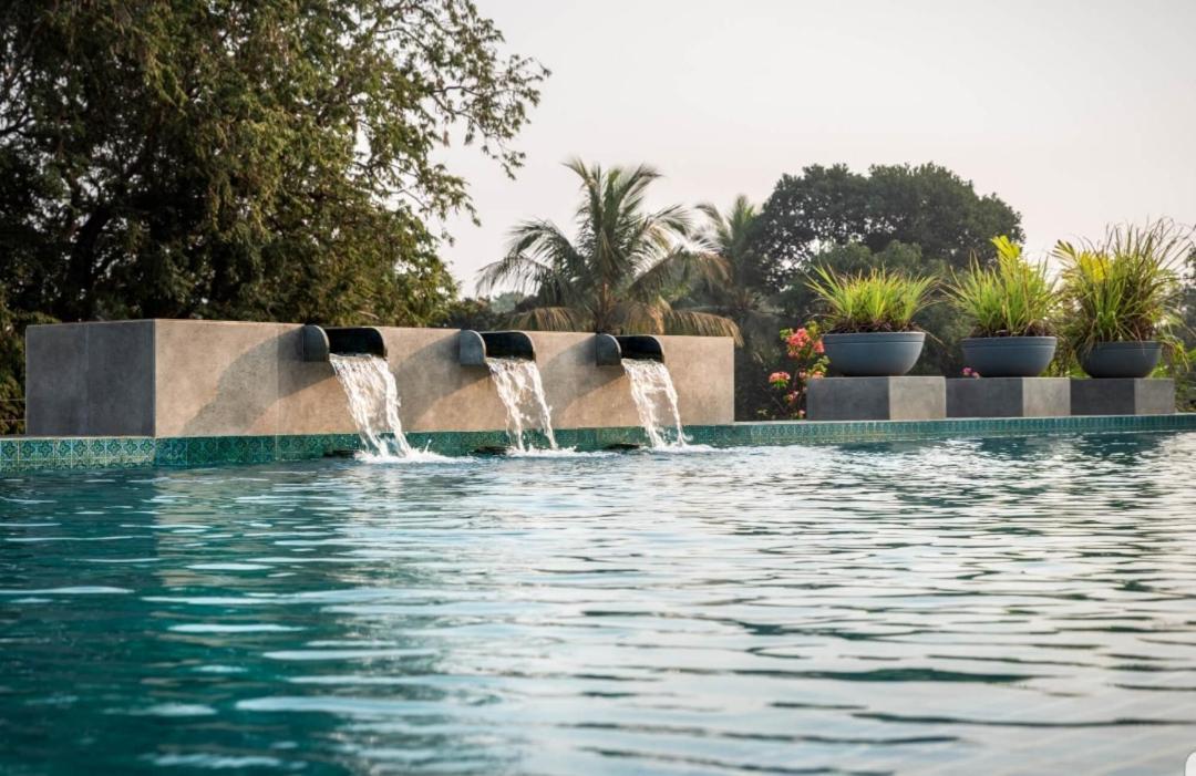 Apartment 2bhk Along With Private Garden Near Candolim